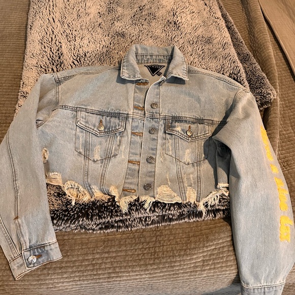 Crop jean jacket - Picture 2 of 3